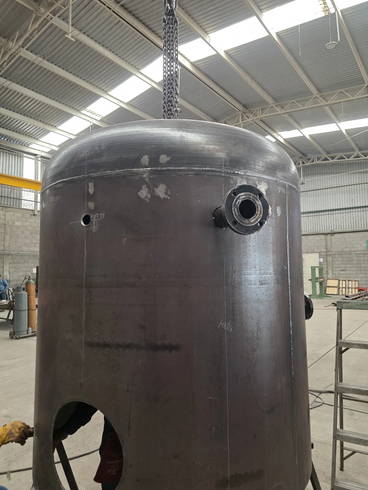 Tanque con boquillas instaladas en la planta de GIDSA
