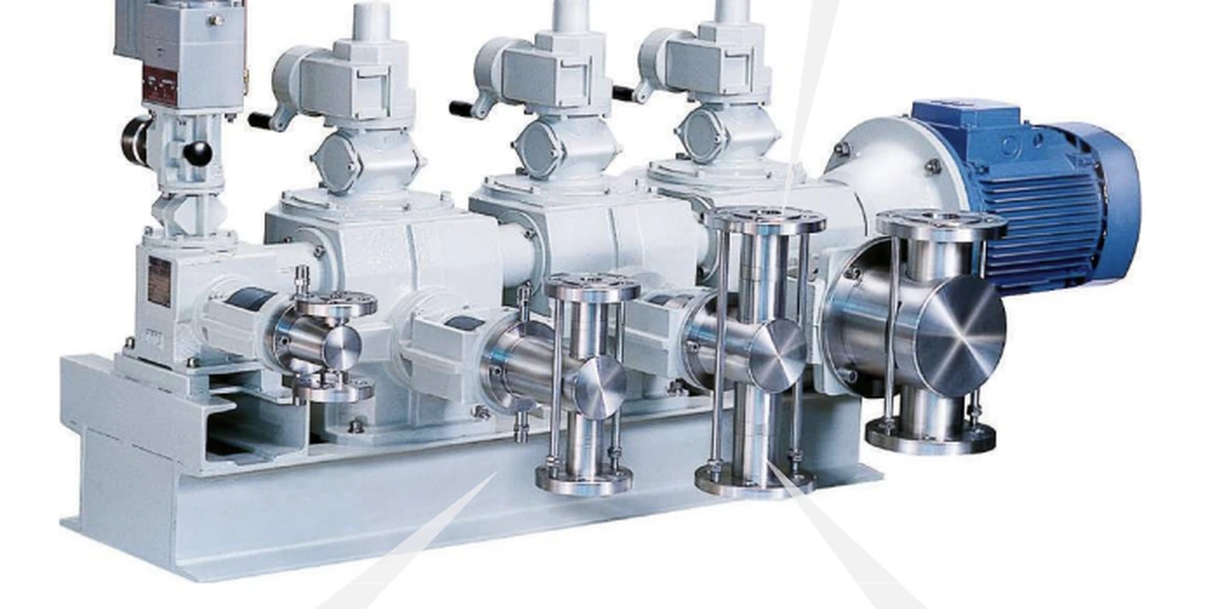 Bomba dosificadora OBL Topline L en configuración multicabezal
